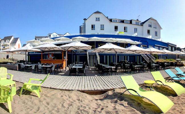 Restaurant St Marc Sur Mer La Plage De Mr Hulot